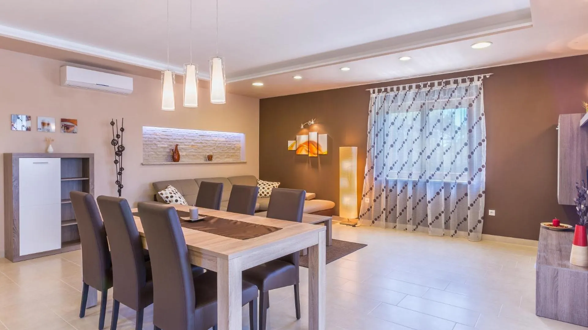 מדולין Villa Tara